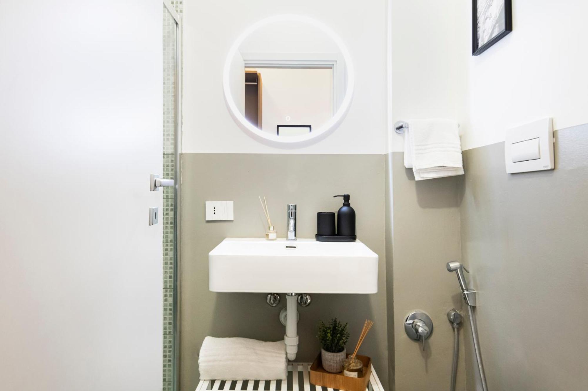 Easylife - Suite In Centrale ミラノ エクステリア 写真